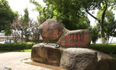 云南個(gè)舊金湖公園智慧公廁-中期科技成功案例